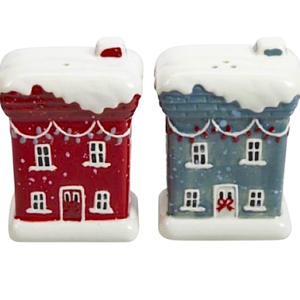 NWT-Foxwood Home Winters Eve Ceramic
Salt & Pepper Shaker Set